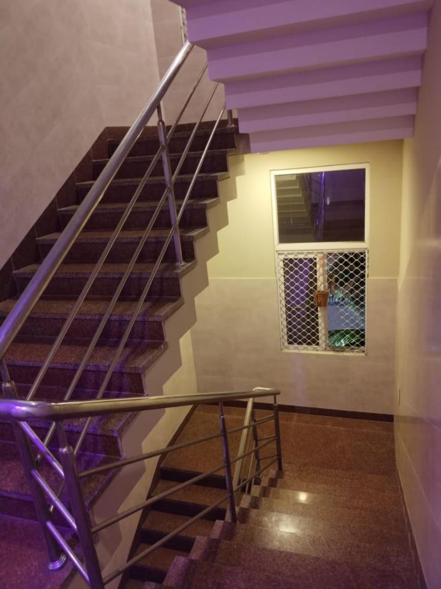 Hotel Greenland Luxury Puri Exterior foto
